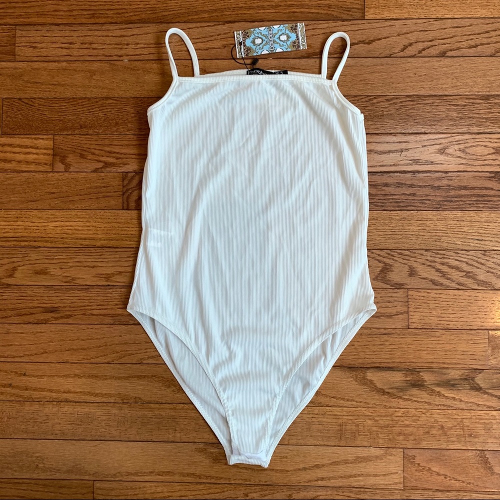 White maternity bodysuit by Boohoo Boutique